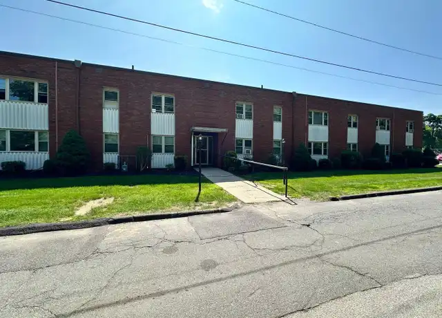 Property at 26 Forestdale Ave Unit 16, Holyoke, MA, 01040, 1 bed, 1 bath, [object Object]