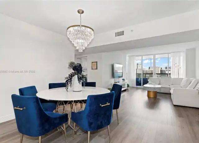 Property at 21205 Yacht Club Dr #810, Aventura, FL, 33180, 3 beds, 2 baths, [object Object]