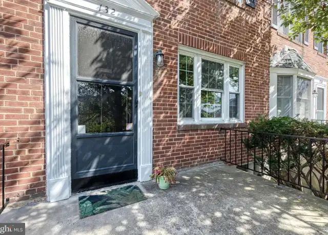 Property at 132 Dumbarton Rd, Baltimore, MD, 21212, 3 beds, 2 baths, [object Object]