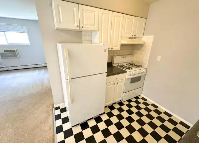 Property at 4300 Pearson Ave Unit 21, Philadelphia, PA, 19114, 1 bed, 1 bath, [object Object]