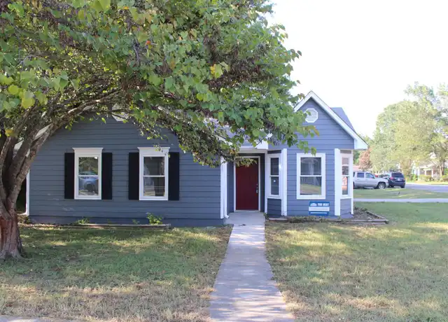Property at 2905 Dublin Dr N, Helena, AL, 35080, 3 beds, 2 baths, [object Object]