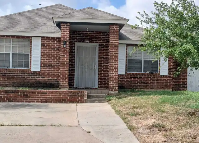Property at 1239 Brown Dr, Laredo, TX, 78045, 3 beds, 2 baths, [object Object]