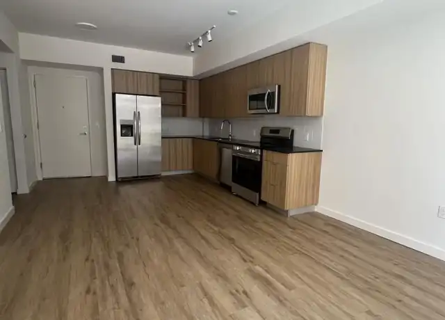 Property at 9601 NW 45th St, Doral, FL, 33178, 1 bed, 1 bath, [object Object]
