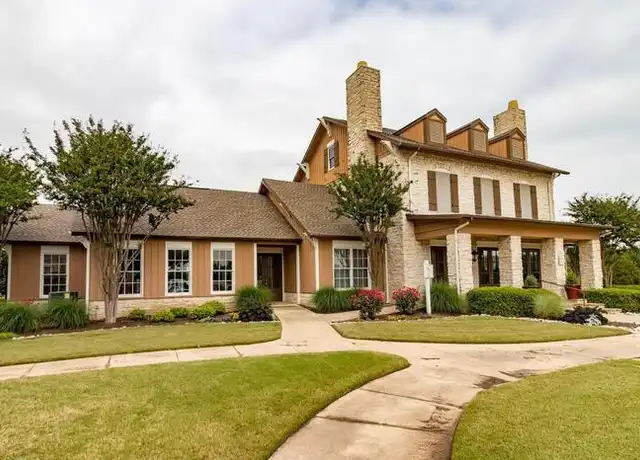 Property at 901 U.S. 80 Unit d2, Mesquite, TX, 75150, 3 beds, 2 baths, [object Object]