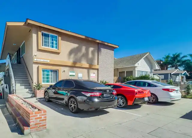 Property at 4774 W Point Loma Blvd, San Diego, CA, 92107, 1 bed, 1 bath, [object Object]