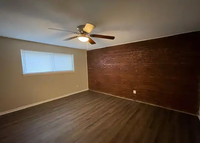 Property at 605 Patterson St Unit 5, Memphis, TN, 38111, 2 beds, 1 bath, [object Object]