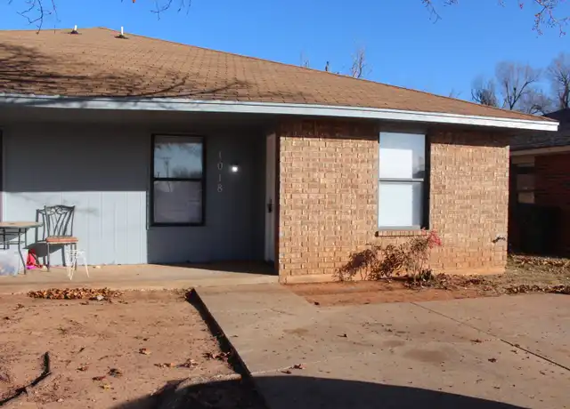 Property at 1018 Spencer Rd, Oklahoma City, OK, 73110, 2 beds, 1 bath, [object Object]