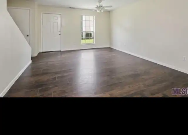 Property at 1757 Boulevard de Province Unit B, Baton Rouge, LA, 70816, 2 beds, 2.5 baths, [object Object]