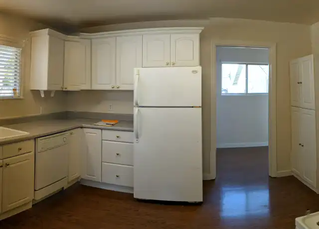 Property at 127 Beresford Ave, Redwood City, CA, 94061, 2 beds, 1 bath, [object Object]