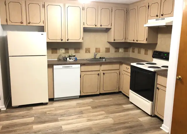Photo of 89 Lexington St, Auburndale, MA 02466