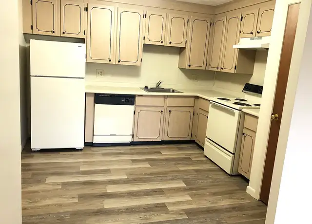 Photo of 89 Lexington St, Auburndale, MA 02466