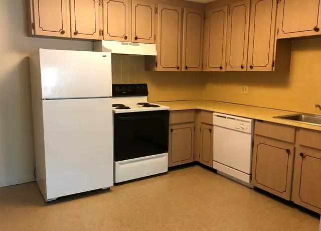 Photo of 89 Lexington St, Auburndale, MA 02466