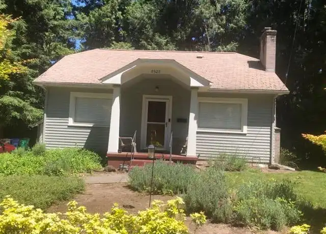 Property at 8528 SW 35th Ave, Portland, OR, 97219, 2 beds, 1 bath, [object Object]