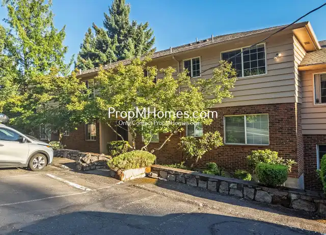 Property at 8400 SW Canyon Ln #17, Portland, OR, 97225, 2 beds, 1 bath, [object Object]