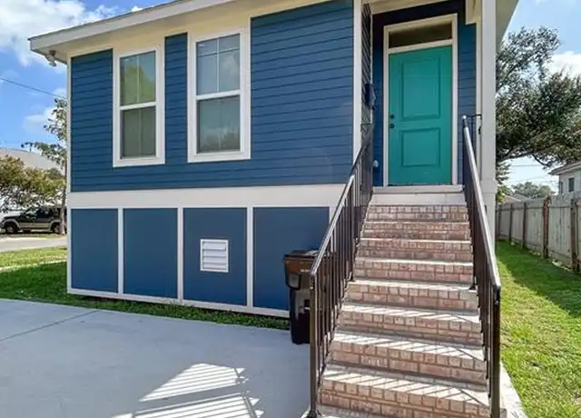 Property at 6440 Franklin Ave, New Orleans, LA, 70122, 1 bed, 1 bath, [object Object]