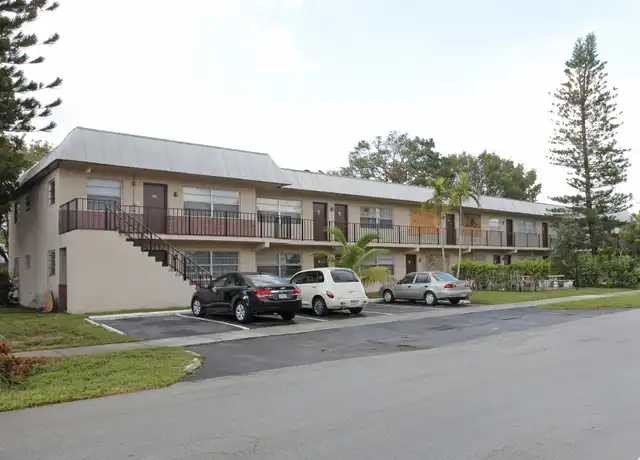 Property at 301 NW 32nd Ct Unit 5, Pompano Beach, FL, 33064, 1 bed, 1 bath, [object Object]