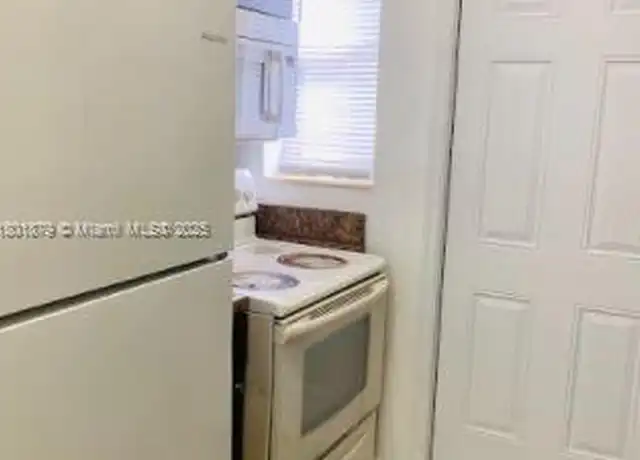 Property at 1255 SW 6th St Unit 5, Miami, FL, 33135, 1 bed, 1 bath, [object Object]
