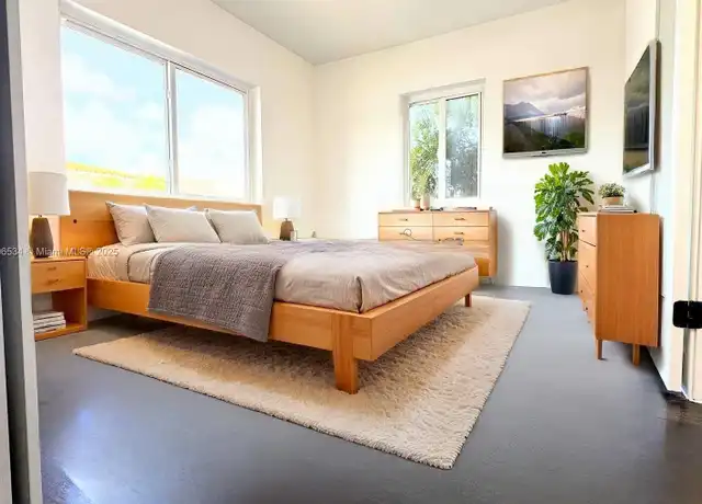 Property at 7325 Byron Ave #8, Miami Beach, FL, 33141, 1 bed, 1 bath, [object Object]