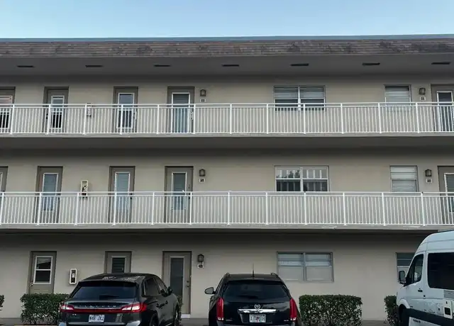 Property at 5000 NW 36th St #606, Lauderdale Lakes, FL, 33319, 1 bed, 1 bath, [object Object]