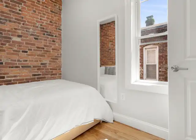Property at 15 Snow Hill St Unit 4, Boston, MA, 02113, 1 bed, 1 bath, [object Object]