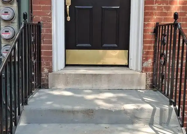 Property at 230 S Market St Unit 2, Frederick, MD, 21701, 2 beds, 1 bath, [object Object]