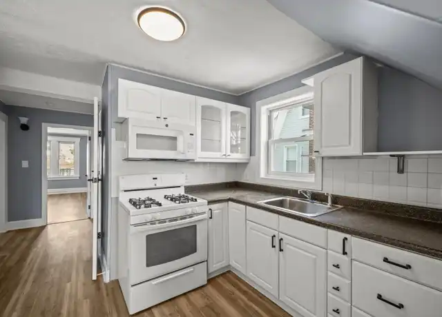 Property at 108 E Gibbons St Unit 2, Linden, NJ, 07036, 3 beds, 1 bath, [object Object]