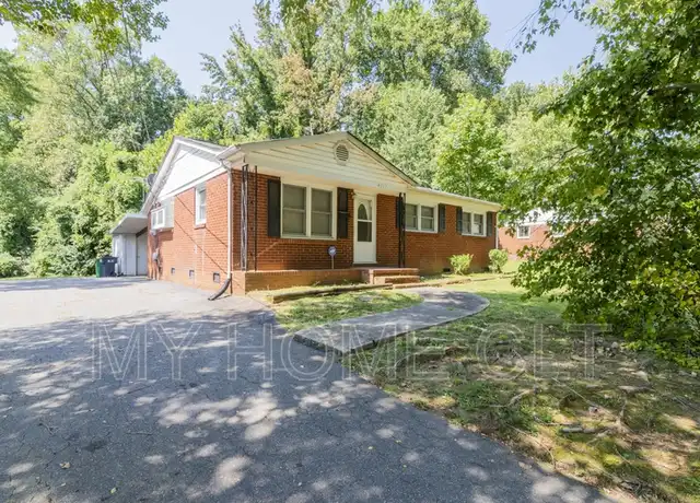 Property at 4617 Brooktree Dr, Charlotte, NC, 28208, 3 beds, 1 bath, [object Object]