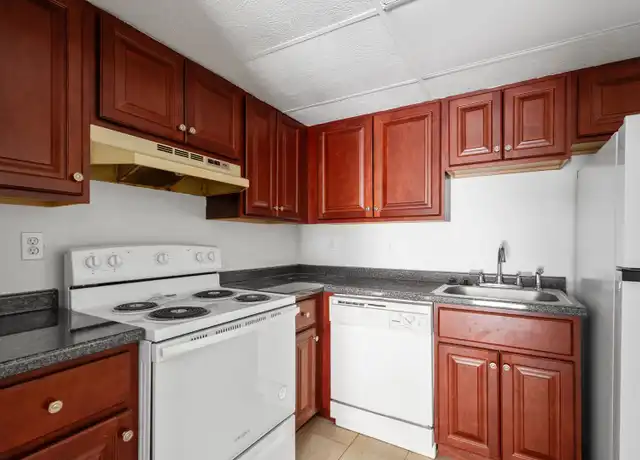 Property at 2860 Washington Blvd Unit 7, McKeesport, PA, 15133, 2 beds, 1 bath, [object Object]