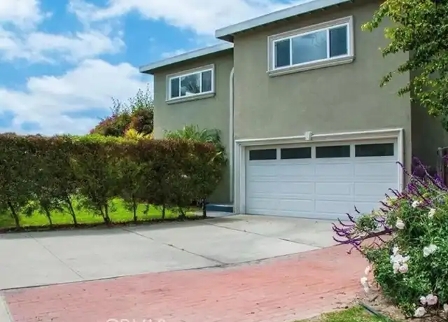 Property at 635 Prospect Ave, Hermosa Beach, CA, 90254, 3 beds, 1.5 baths, [object Object]