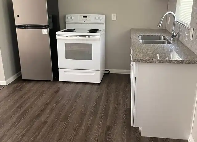 Property at 1216 Wafer St Unit c, Pasadena, TX, 77506, 1 bed, 1 bath, [object Object]