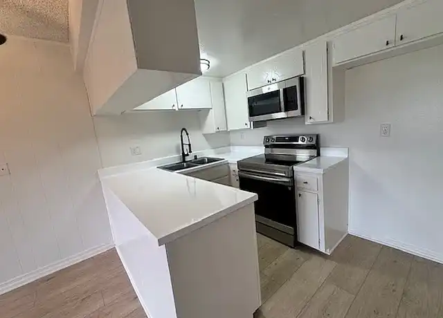 Property at Sun Harbour - 2929 190th St, Redondo Beach, CA, 90278, 1-2 bed, 1-2 bath, [object Object]