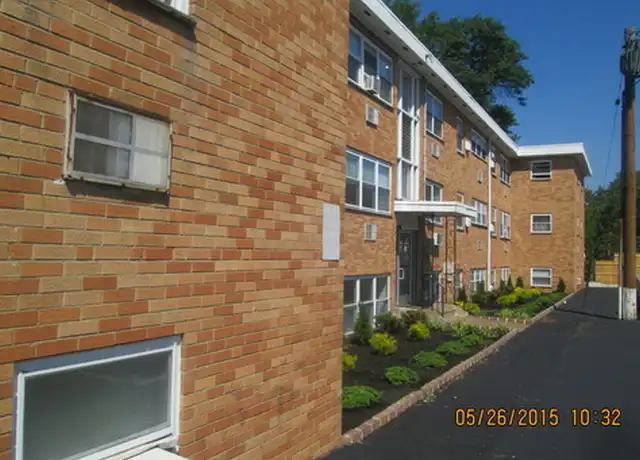 Property at 5 W Oakland Ave Unit 12, Oaklyn, NJ, 08107, 2 beds, 1 bath, [object Object]