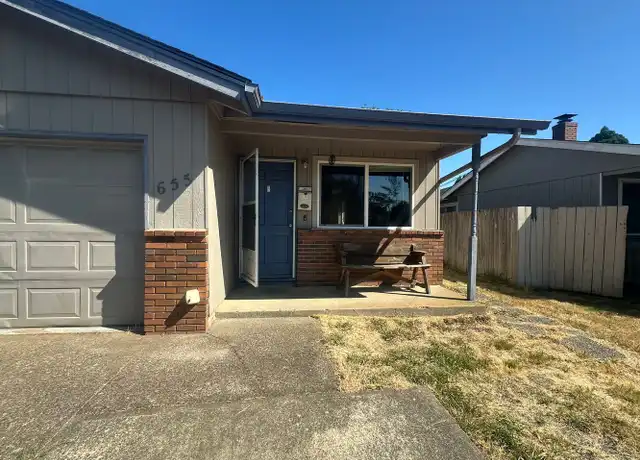 Property at 655 NW Walnut Blvd, Corvallis, OR, 97330, 2 beds, 1 bath, [object Object]