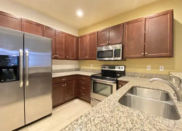 Property at 722 W Center St Unit 221, Rochester, MN, 55902, 2 beds, 1 bath, [object Object]