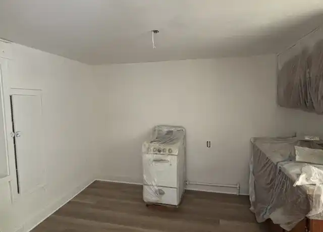 Property at 517 Randolph St, Staunton, VA, 24401, 1 bed, 1 bath, [object Object]