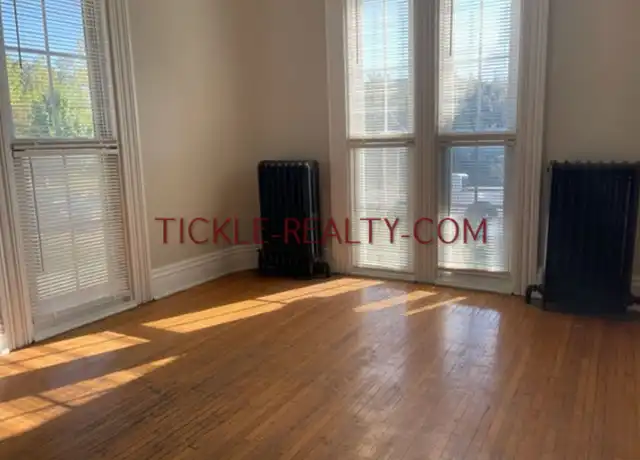 Property at 20 Tracy St Unit 2, Rochester, NY, 14607, 1 bed, 1 bath, [object Object]