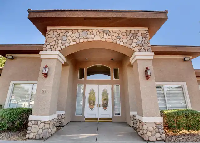 Property at 833 Aspen Peak Loop, Henderson, NV, 89011, 2-3 beds, 2 baths, [object Object]