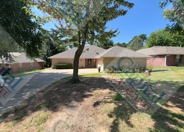 Property at 12428 Sussex Rd, Oklahoma City, OK, 73130, 4 beds, 2 baths, [object Object]