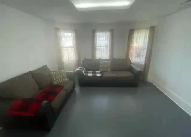 Property at 438 Park Ave Unit 3, Worcester, MA, 01610, 3 beds, 1 bath, [object Object]