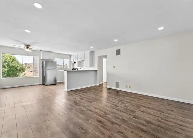 Property at 4945 W 118th Pl Unit 12, Hawthorne, CA, 90250, 2 beds, 2 baths, [object Object]