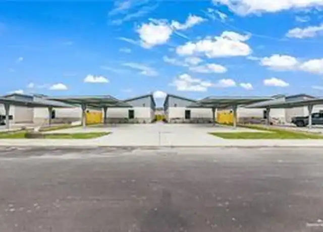 Property at 1511 Playa Dr Unit 4, Progreso Lakes, TX, 78596, 2 beds, 2 baths, [object Object]