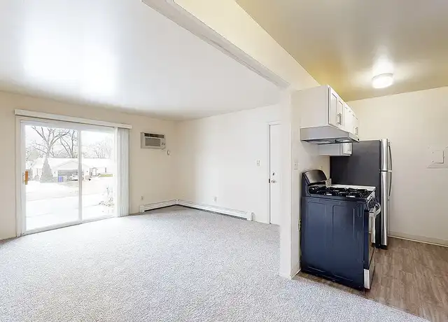 Property at Wood Creek Apartments - 3113 15th St, Kenosha, WI, 53144, 1-2 bed, 1 bath, [object Object]