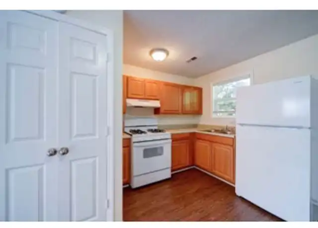Property at 503 S O Henry Blvd #27, Greensboro, NC, 27401, 2 beds, 1 bath, [object Object]