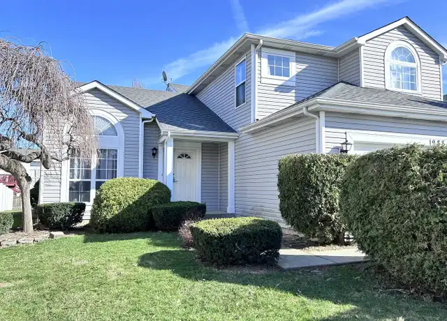 Property at 1988 Nutmeg Ln, Naperville, IL, 60565, 3 beds, 2.5 baths, [object Object]