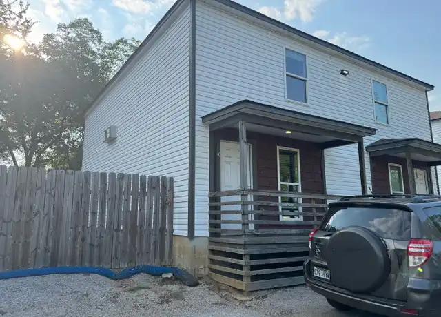 Property at 208 S 26th St Unit D, Van Buren, AR, 72956, 2 beds, 1.5 baths, [object Object]