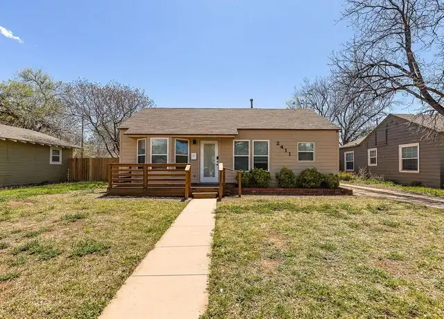 Property at 2411 24th St, Lubbock, TX, 79411, 2 beds, 1 bath, [object Object]