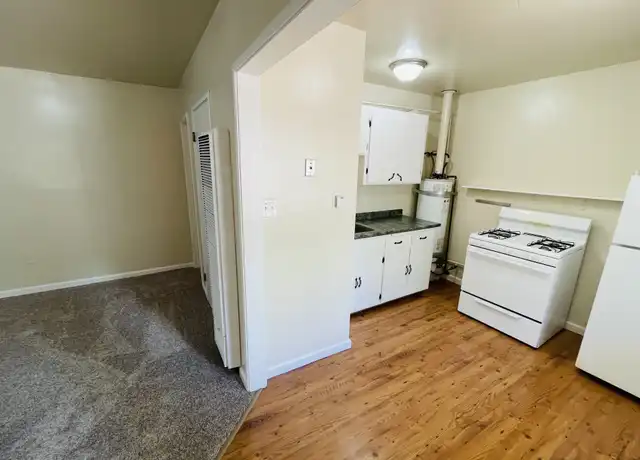 Property at 2536 Fountain Ave, South Lake Tahoe, CA, 96150, 1 bed, 1 bath, [object Object]