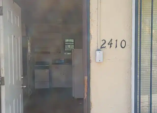 Property at 2410 Silver Ave SE, Albuquerque, NM, 87106, 0 beds, 1 bath, [object Object]