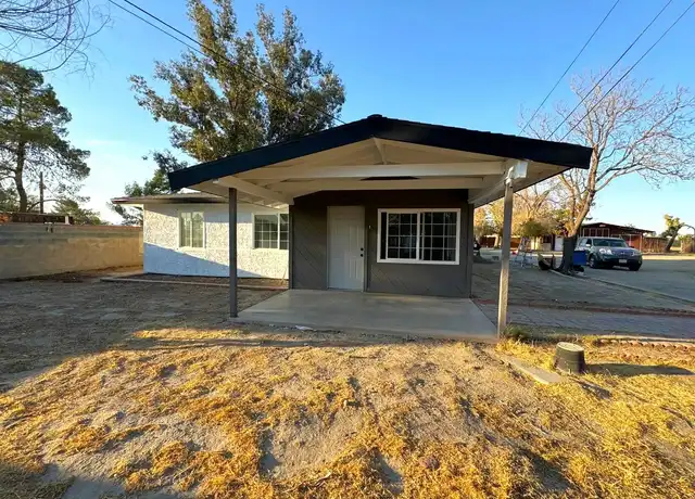 Property at 3219 E Avenue H4, Lancaster, CA, 93535, 3 beds, 1 bath, [object Object]