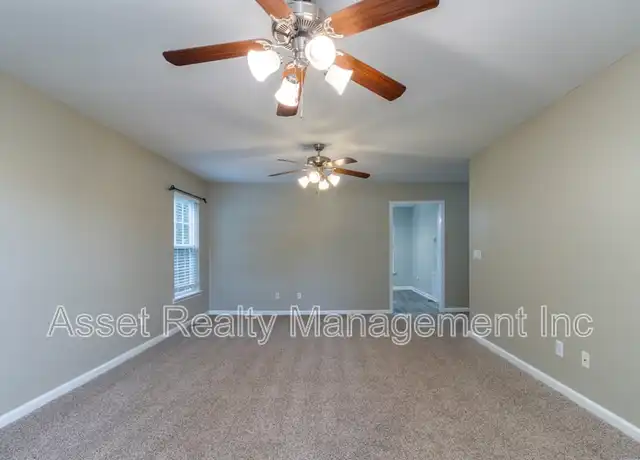Property at 913 Foch St Unit 1, Maryville, TN, 37801, 3 beds, 2 baths, [object Object]
